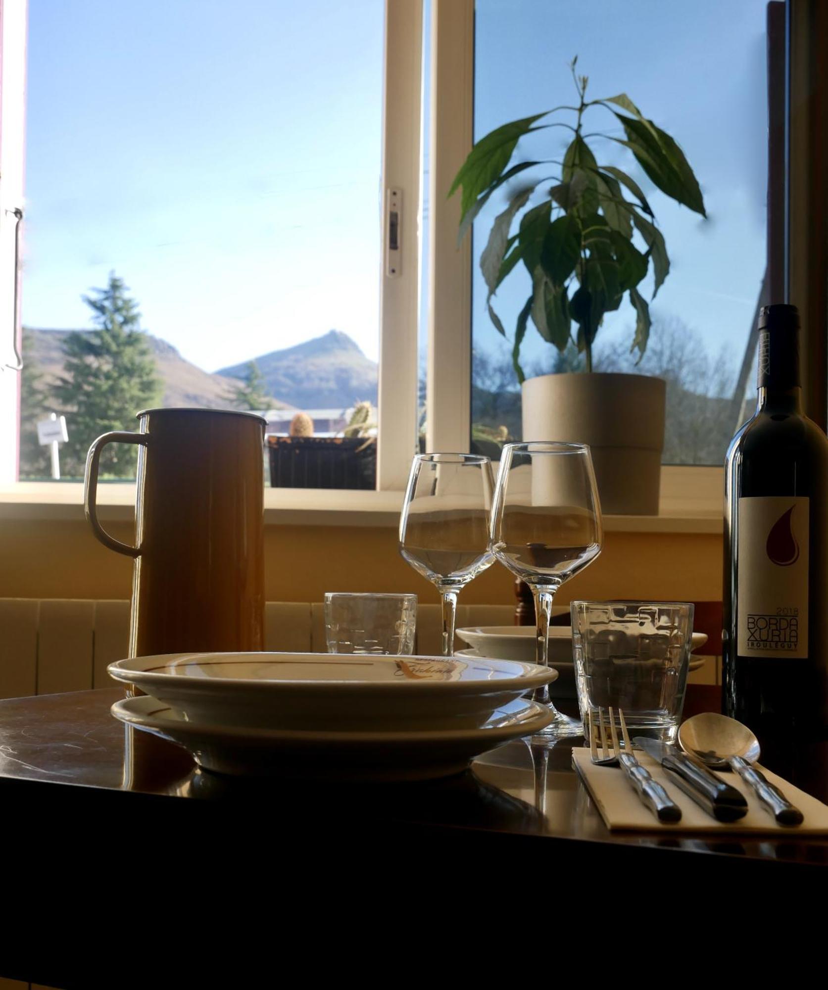 Auberge Trabenia Ascain Zewnętrze zdjęcie