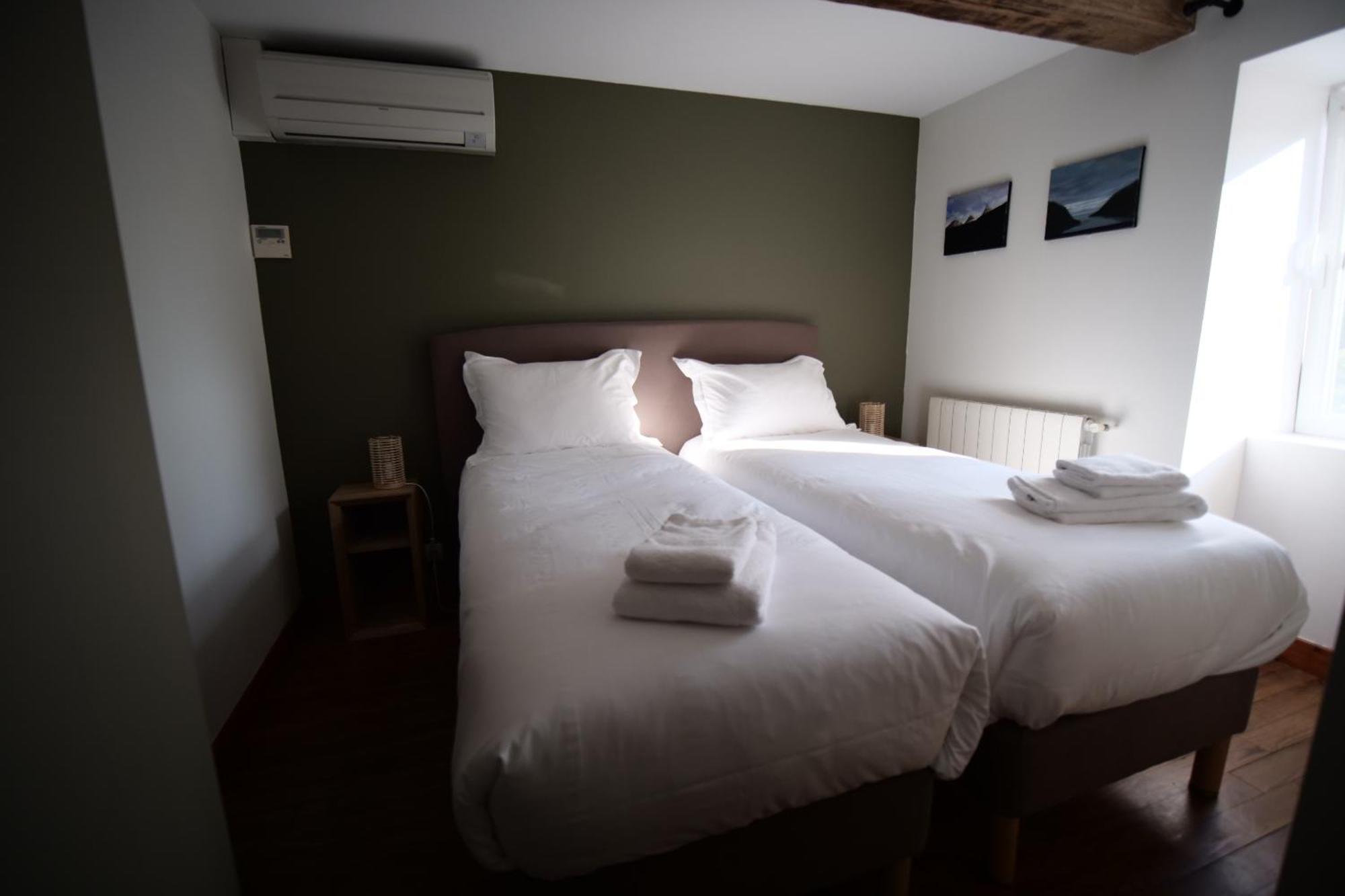 Auberge Trabenia Ascain Pokój zdjęcie
